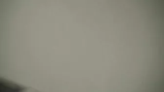 Pee in Public toilet in Spain (!Noise Sound!)