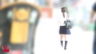 DLFF-381 01 The door facing the street was opened and a white curtain was set up. She was asked to stand and pee like a boy