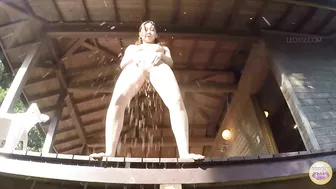 DLSL-209 03 Groups of girls students bathing and pissing at onsen during school trip. VOL. 2