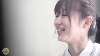 DLSL-377 03 Schoolgirls dashing to the toilet as soon as the chime rings VOL 7