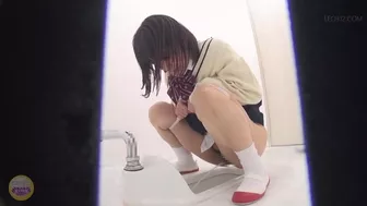 DLSL-377 04 Schoolgirls dashing to the toilet as soon as the chime rings VOL 7, JAV Collection, DesperVids DLSL-377 04 Schoolgirls dashing to the toilet as soon as the chime rings VOL 7, JAV Collection, DesperVids