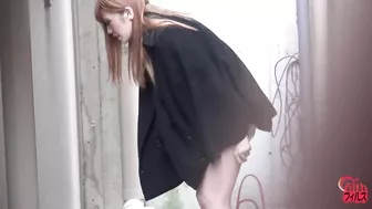 DLFF-115 Concrete pissing. Outdoor pee splashing by beautiful girls. #3